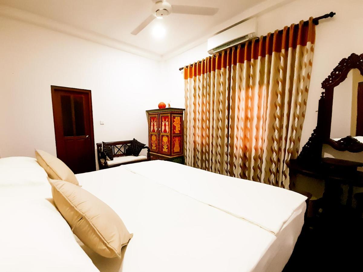 Halcyon Rest Vila Hikkaduwa Exterior foto