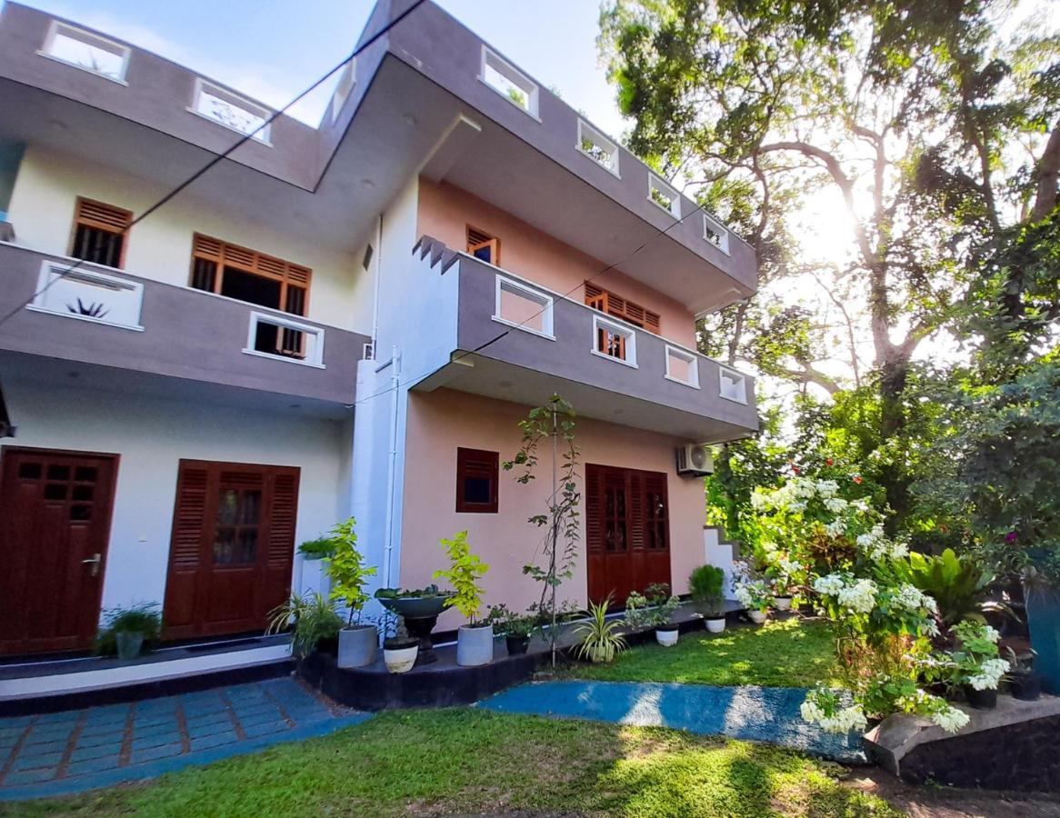 Halcyon Rest Vila Hikkaduwa Exterior foto