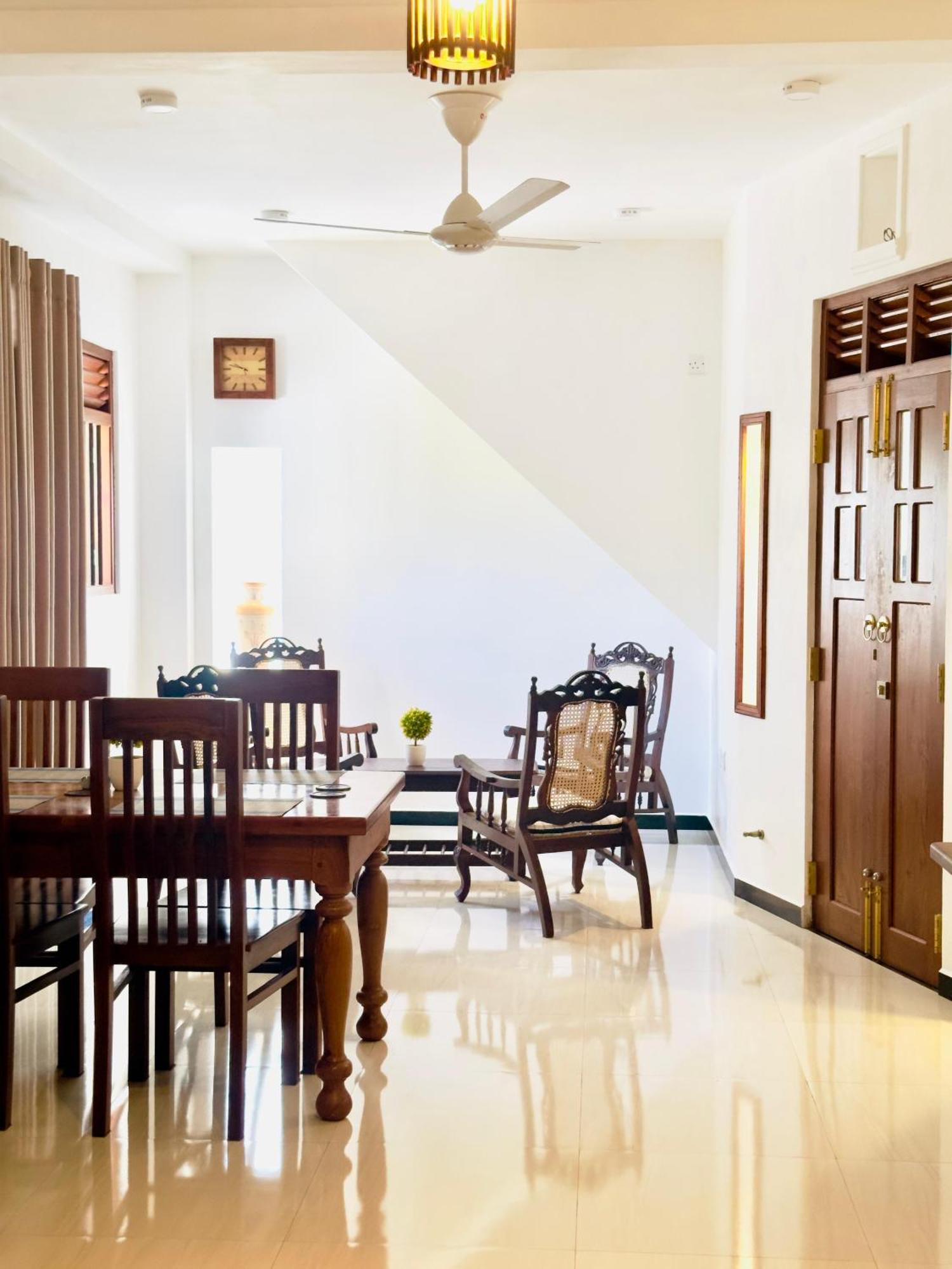 Halcyon Rest Vila Hikkaduwa Exterior foto