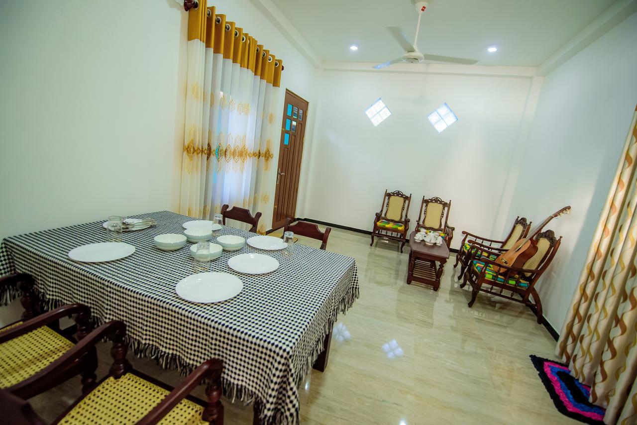 Halcyon Rest Vila Hikkaduwa Exterior foto
